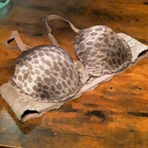 NWOT 36B Maidenform Sexy Brown Cheetah Front Closure  Padded underwire bra